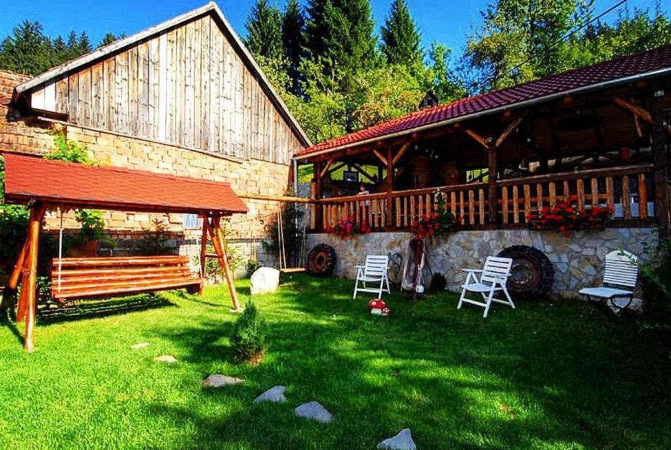 Cabana Vanatorilor Poiana Mărului Exteriér fotografie